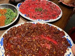 -萍姐火锅·公路夜市(武汉首店)