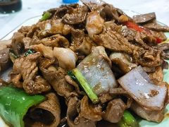 -标记美食新鲜猪杂(兴南大道店)