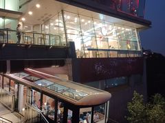 -山顶缆车