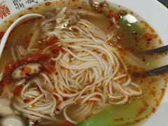 -鼎义丰功夫面(星光大道店)