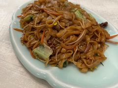-蚝美人·生蚝海鲜烧烤(茶花园店)
