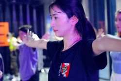 -CICI街舞专业培训