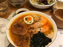 地狱拉面-小句号·精致料理(江南环球港店)