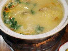 鸡煲-阿润打边炉·鲜切鸡煲(华漕店)