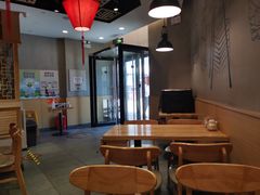 大堂-头壹号饸饹面·大油条(常营店)