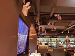 -鸣记脆皮烤鱼·海鲜烤鱼(三八广场店)