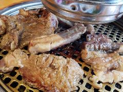 LA腌制牛排-唯成•韩国炭火烤肉 유성고기