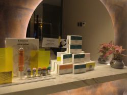 -LJOY丽锦造型·烫发染发