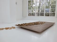 -胶囊画廊