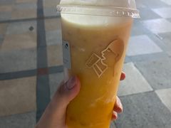 -喜茶(东莞雍华庭店)