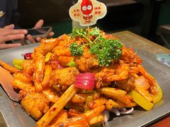 -炭舍干锅·烤鱼(扬名广场店)