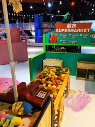 -塔塔王国·主题儿童游乐园(奥城商业广场店)