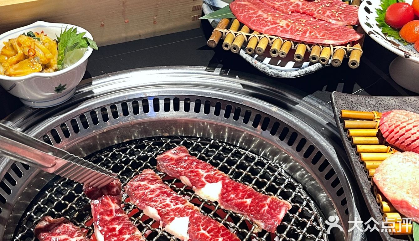 南京新街口宝藏烤肉店 大口吃肉的感觉太棒了