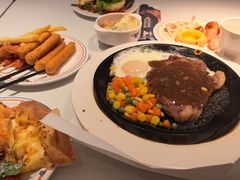 -牛排叔叔自助餐厅(太原龙湖万达店)