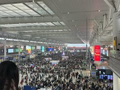 -麦当劳(上海虹桥站30B检票口楼上)
