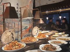 -雍容荟帝王蟹活龙虾展台自助(IFS黑金店)