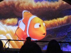 -海底巡游艇:尼莫和好友的海洋世界