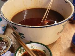 -拈签一笑黄牛肉辣卤串串