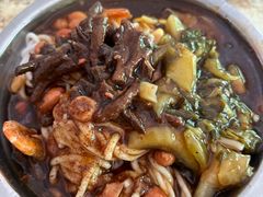 -灵山卢梅燕粉店