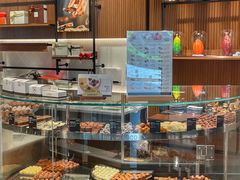 -Laderach 莱德拉(上海环贸iapm店)