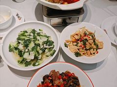 -饭橘汉江码头·乡野土菜馆(静安路店)