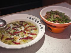 -江渔儿酸菜鱼(映月湖环宇城店)