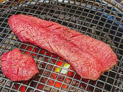 -铭牛烧肉·和牛海鲜自助(高新月牙湖店)