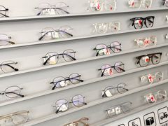 -青山良镜(中国丹阳国际眼镜城店)