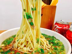 -牛一嘴·兰州牛肉面·大盘鸡(财富中心店)