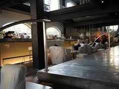 -穹六人间 people 6(岳阳路店)