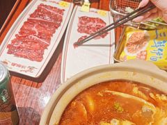 -沙胆彪炭炉牛杂煲(上海日月光广场店)