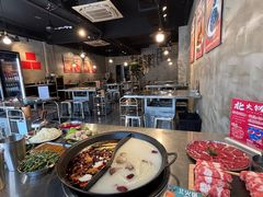 -鹿鸣山草本茶香火锅(园西路店)