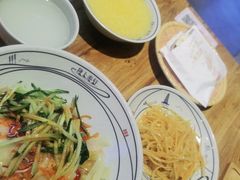 -陇上秦轩西安biangbiang面(EFC欧美金融商业城店)