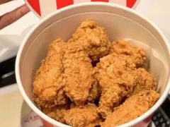 炸鸡汉堡五件桶-肯德基(中州一店)