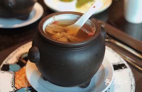 松茸菌炖肉汁