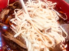 -魏旺湖北正宗牛肉面(硚口公园店)