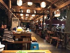 大堂-捞锅坝子老火锅(汽博中心店)