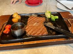 -必胜客(WOW中心城店)