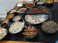 -谭记重庆老火锅(总店)