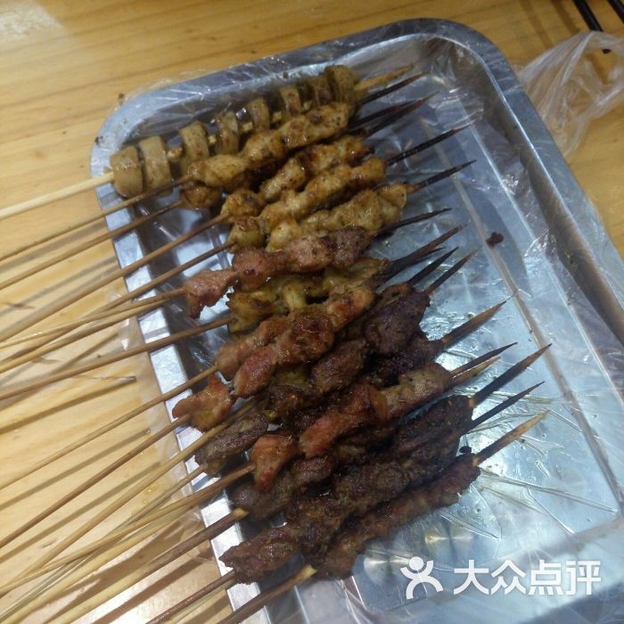 金龙烧烤图片 - 第1张