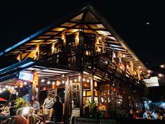 -Dash Teak House