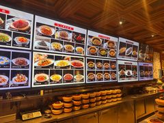 -八府香鸭·啫啫煲(华山路店)