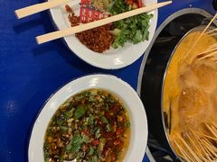 -马路边边串串香形象店(磐石路店)