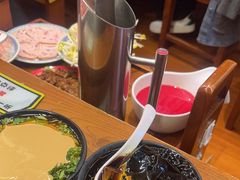 -沸炉重庆老火锅(军事博物馆店)