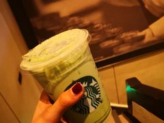 -星巴克(北京西站5号候车室)