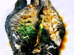 -覃记海鲜美食餐厅