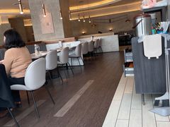 大堂-必胜客(安阳中华路店)