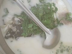 -天乐农家鱼头王(天目湖店)