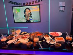 -唯爱KTV聚会餐厅(仙林东城汇店)