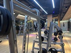 -威克健身游泳(万菱汇店)